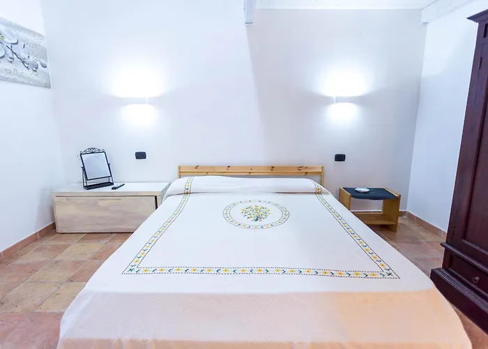 Domu De Tuni' S'apposentu *